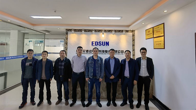 湖南交通工程學(xué)院：落實(shí)國家創(chuàng)新驅(qū)動(dòng)發(fā)展戰(zhàn)略 促進(jìn)“產(chǎn)學(xué)研用”體系深化融合